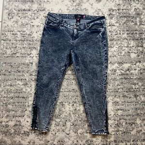 TORRID Denim Dark Acid Washed Skinny Jeans Size 18